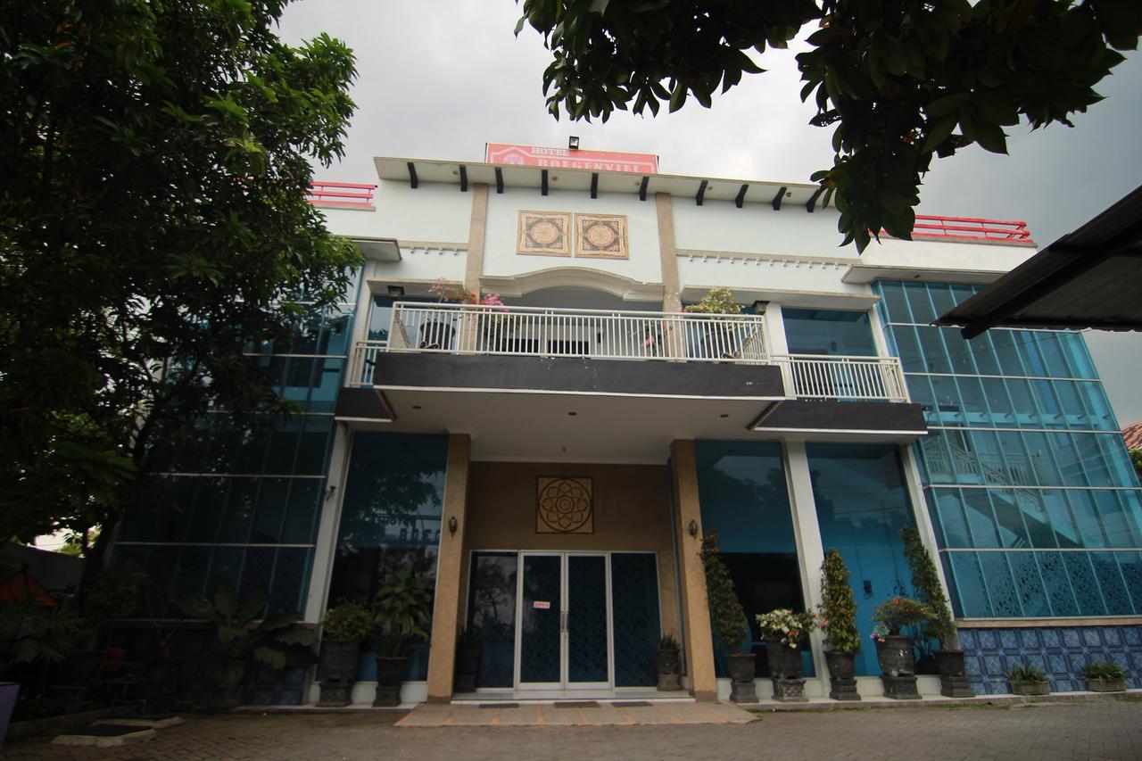Hotel Boegenviel Syariah Lamongan Kültér fotó